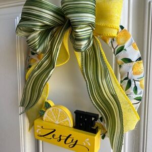 Zesty Lemon Handcrafted Summer mini 8 inch Wreath Small Room Decor